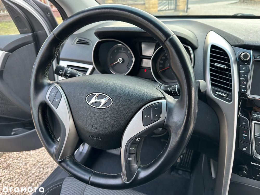 Hyundai i30 i30cw 1.6 CRDi Trend - 25
