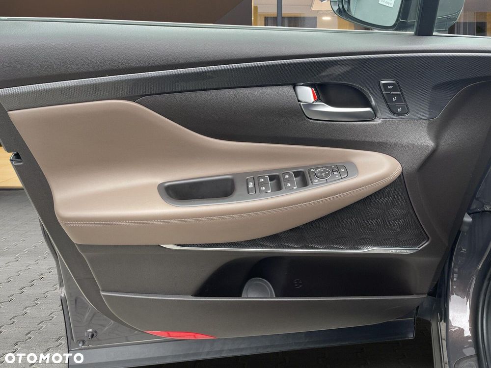 Hyundai Santa Fe - 11
