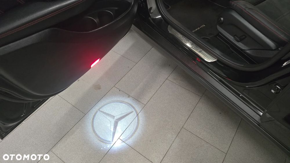 Mercedes-Benz GLC 300 d 4Matic 9G-TRONIC AMG Line Plus - 12
