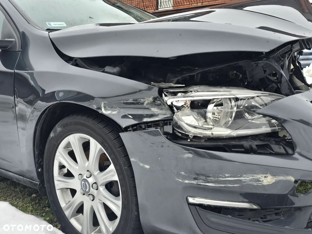Volvo V60 D3 Drive-E Momentum - 2