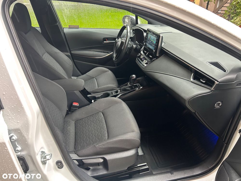 Toyota Corolla 2.0 Hybrid Comfort - 30