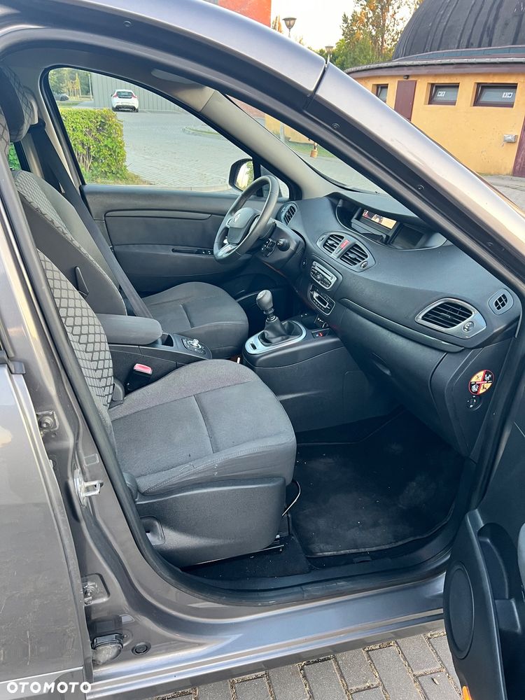 Renault Scenic - 7