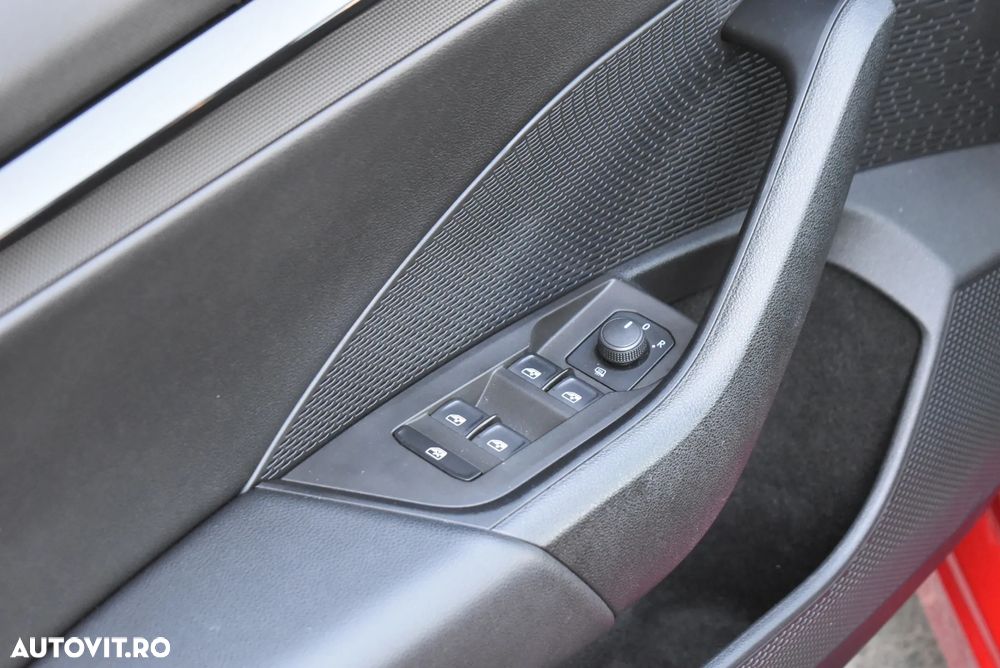 Skoda Octavia 2.0 TDI DSG Ambition - 12