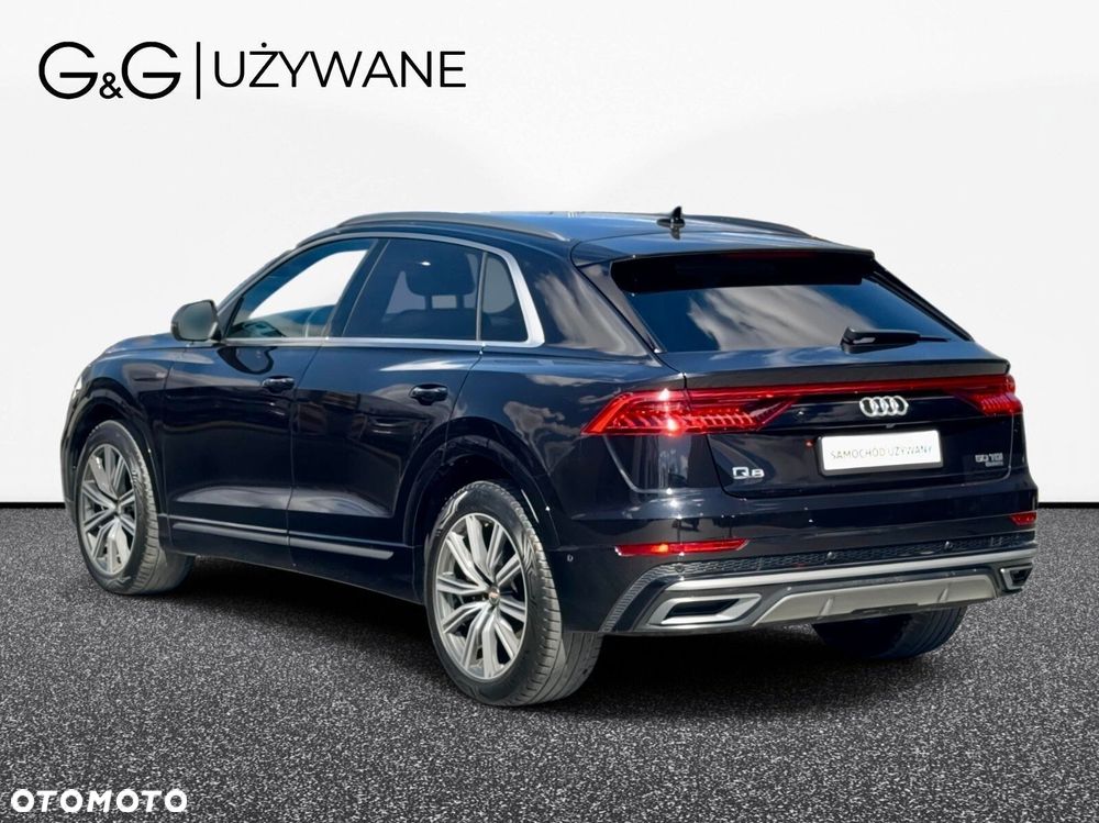 Audi Q8 - 7