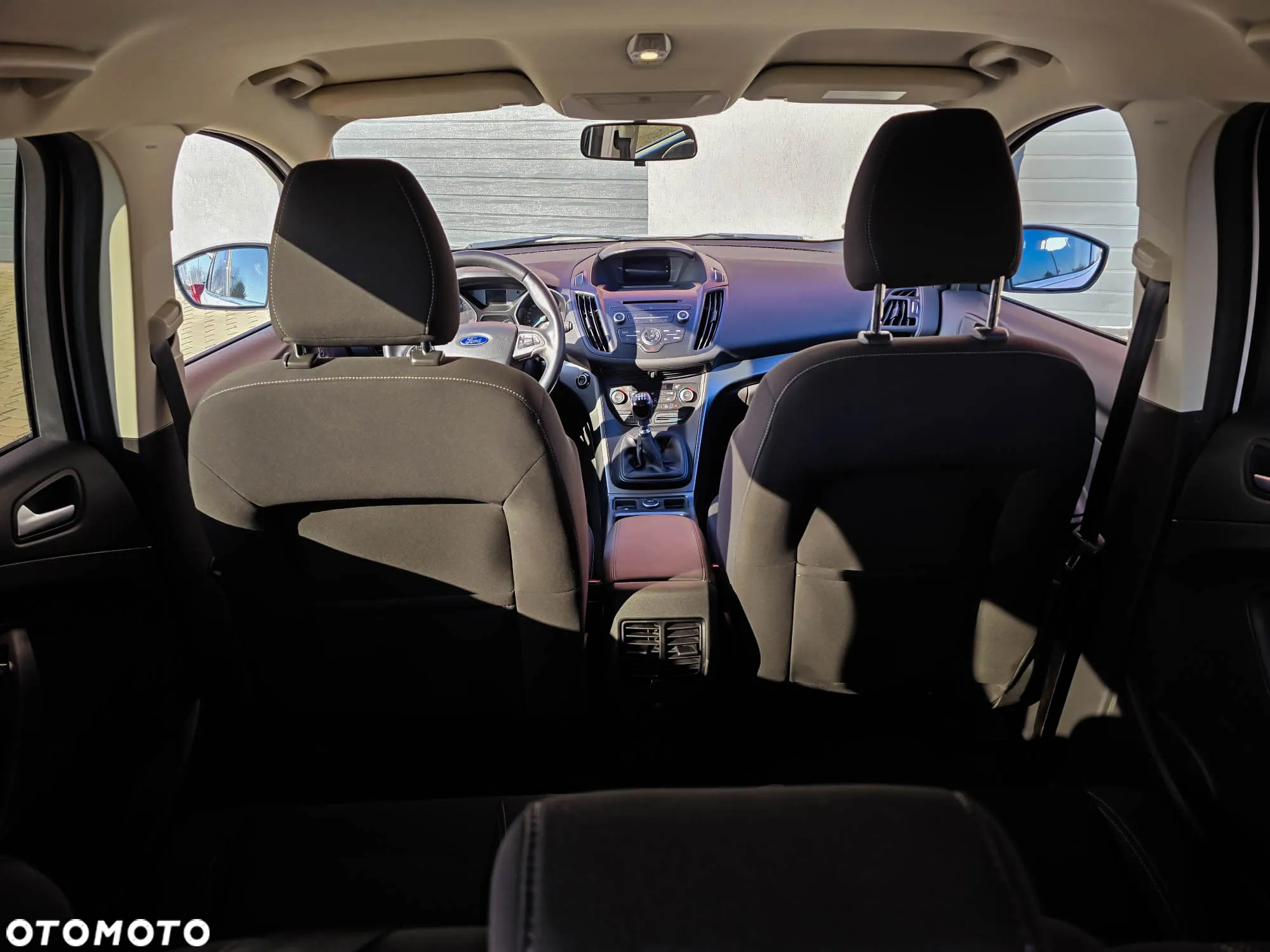 Ford Kuga - 29