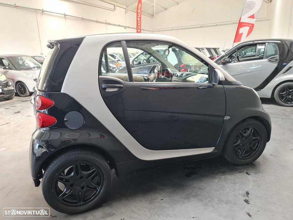 Smart ForTwo Coupé 0.8 cdi Passion 45 - 22