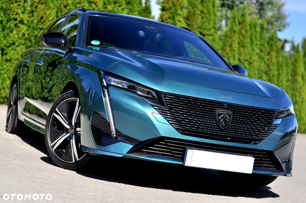 Peugeot 308 180 e-EAT8 GT - 2