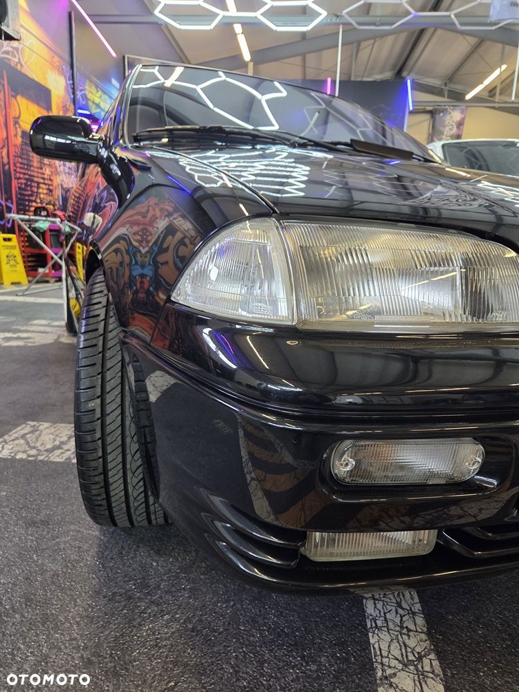 Suzuki Swift 1.3 16V GTi - 11