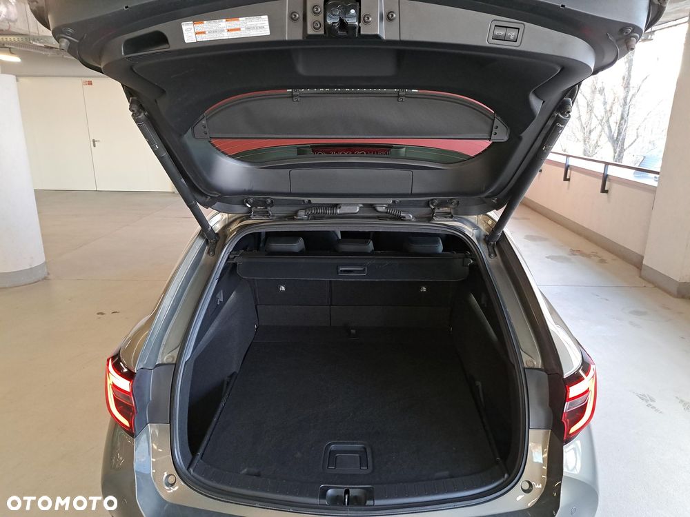 Toyota Corolla 1.8 Hybrid Style - 14