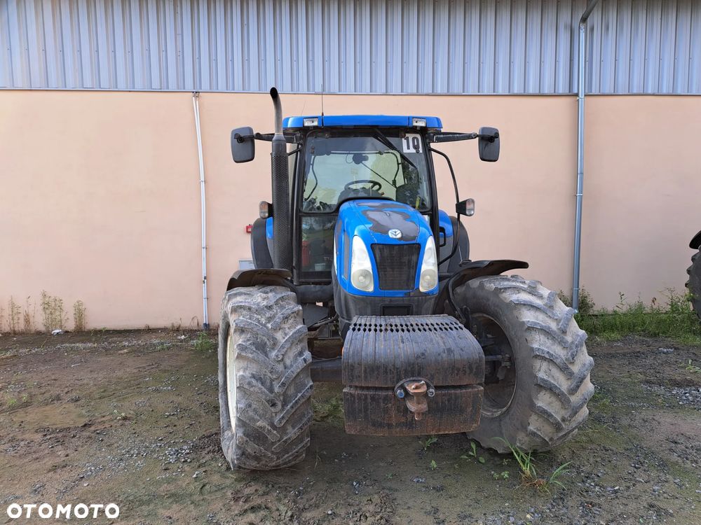 New Holland TS135A - 4