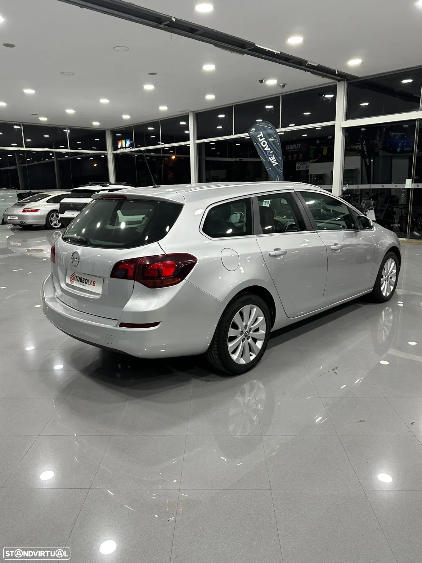 Opel Astra Sports Tourer 1.3 CDTi Cosmo S/S - 22