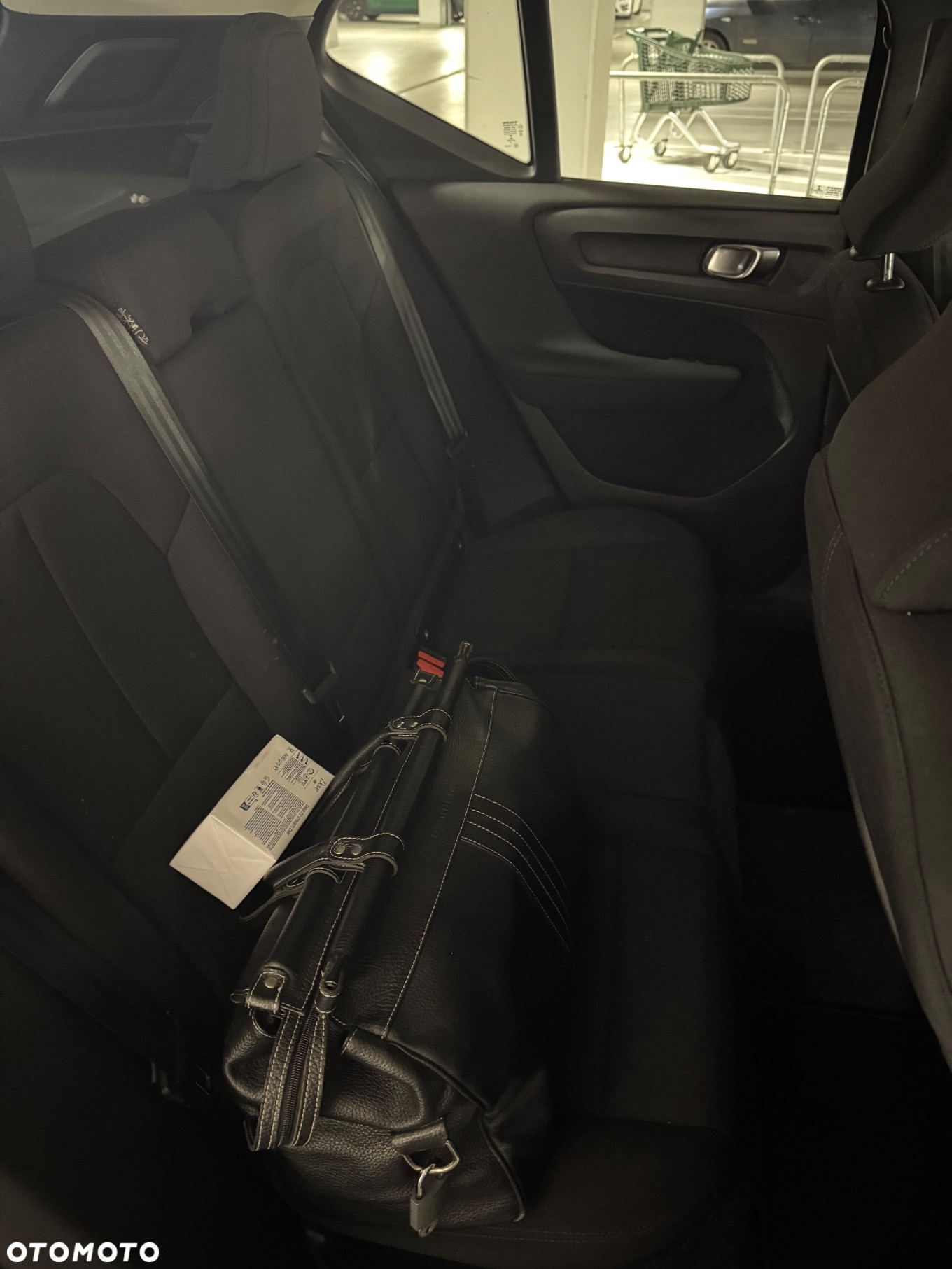Volvo XC 40 T3 Momentum - 13