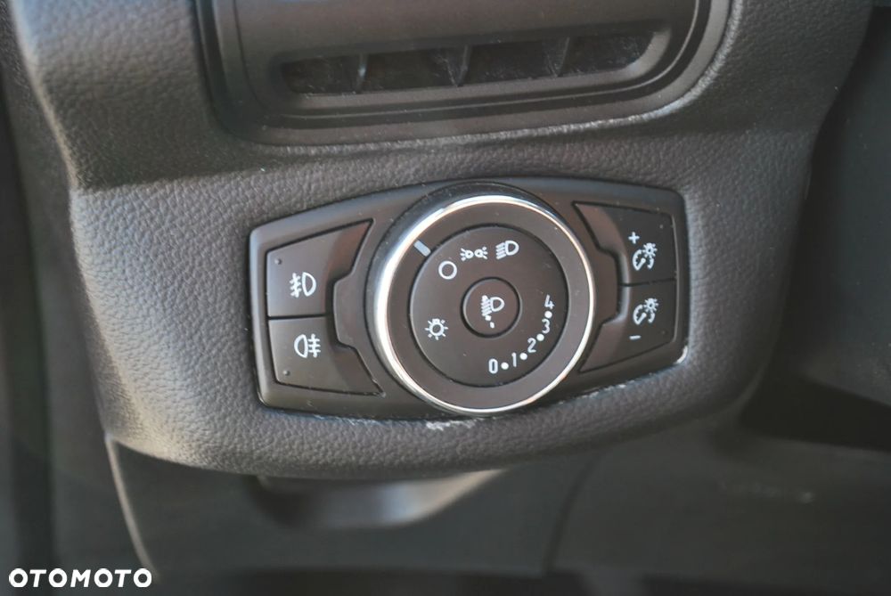 Ford B-MAX - 12