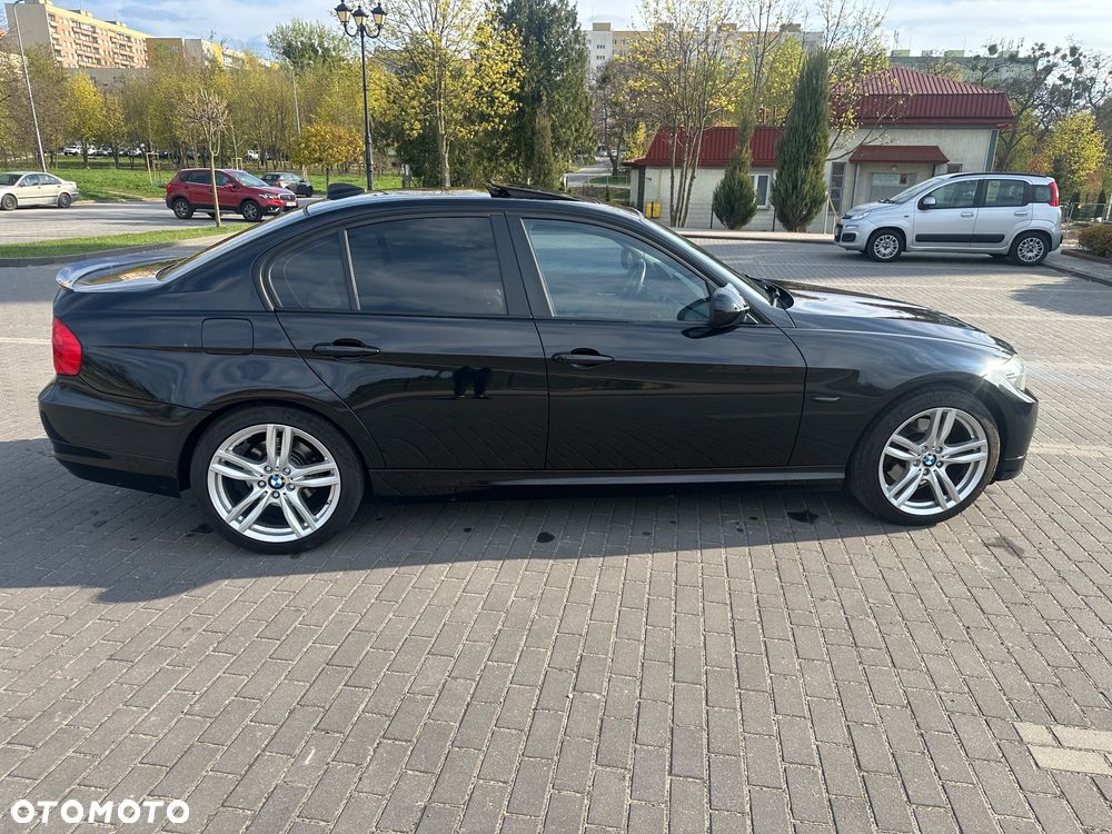 BMW Seria 3 320d Efficient Dynamics - 10