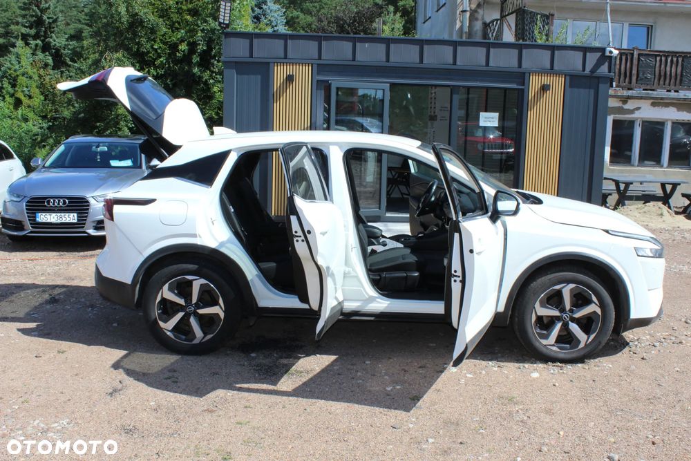 Nissan Qashqai 1.3 DIG-T MHEV 4x4 N-Connecta Xtronic - 12
