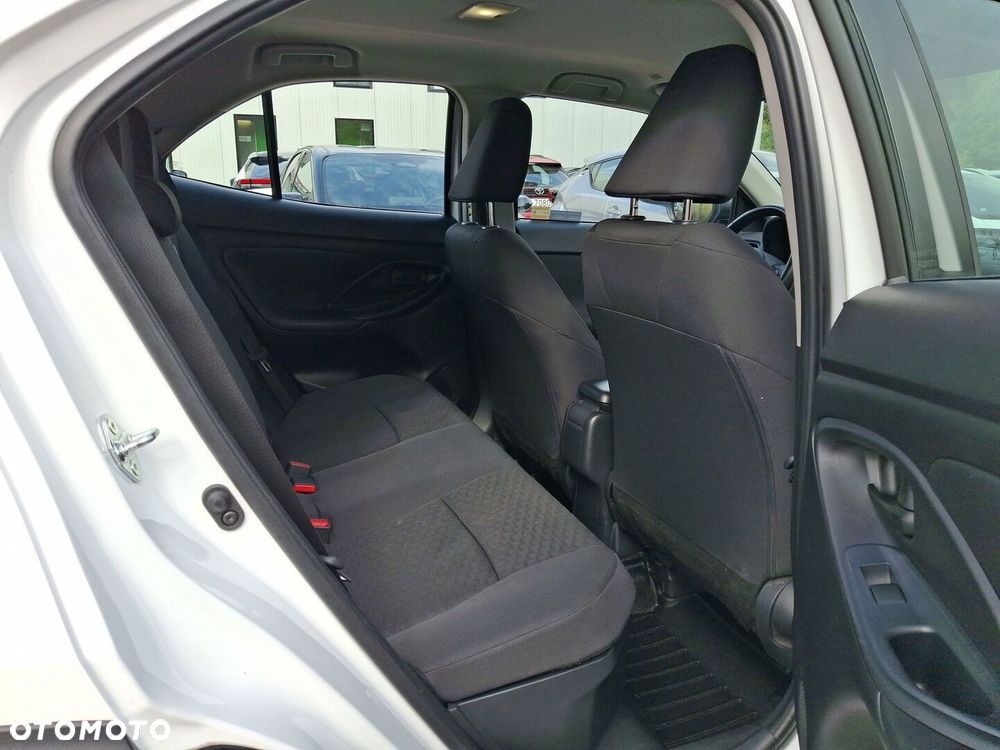 Toyota Yaris Cross Hybrid 1.5 Comfort - 24