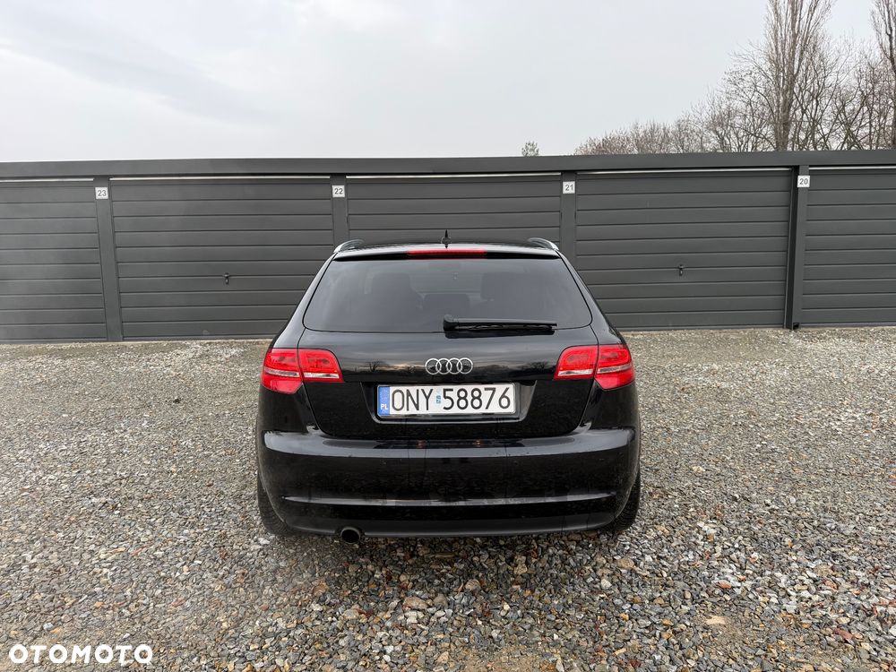 Audi A3 Sportback 2.0 TDI DPF S tronic Attraction - 6
