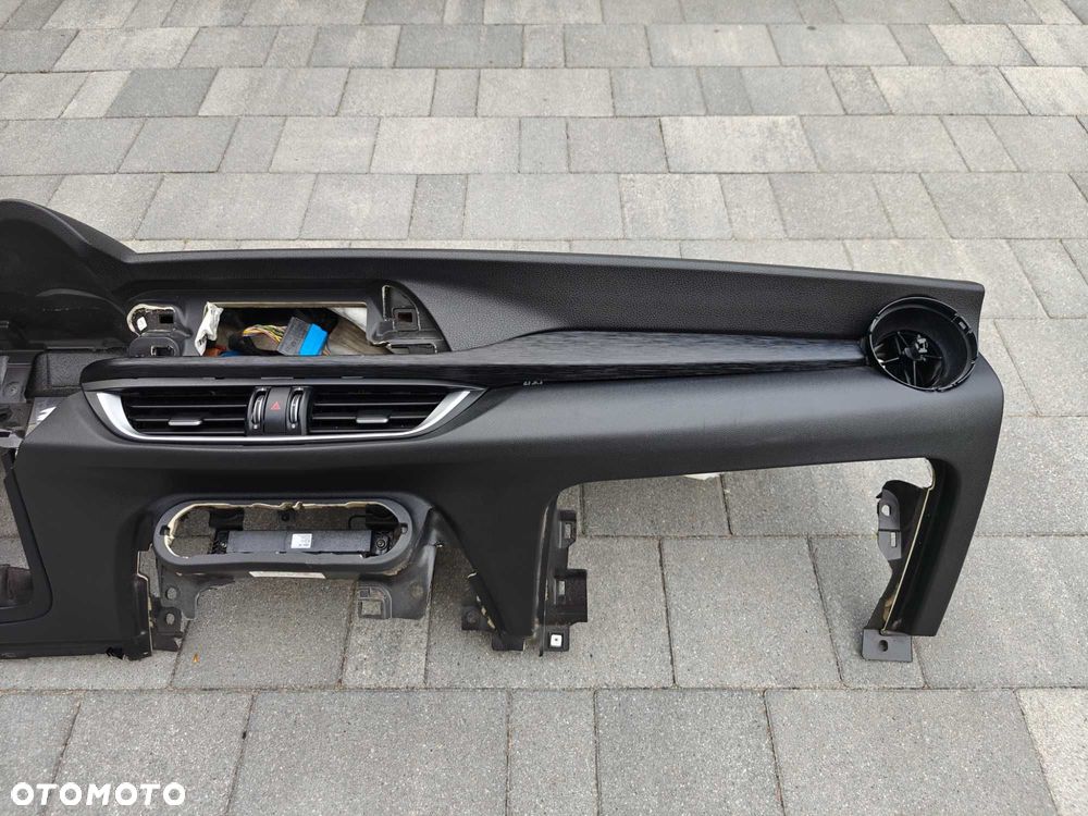 Deska Rozdzielcza Kokpit Alfa Romeo Stelvio Oryginał EUROPA - 3