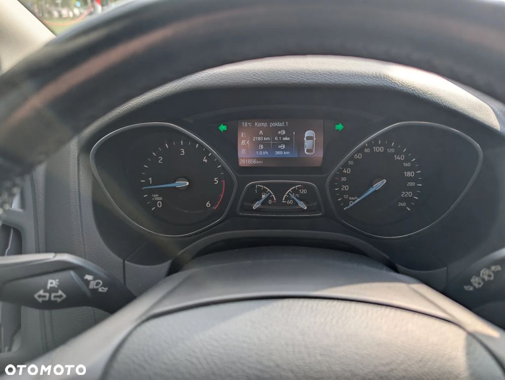 Ford Focus - 11
