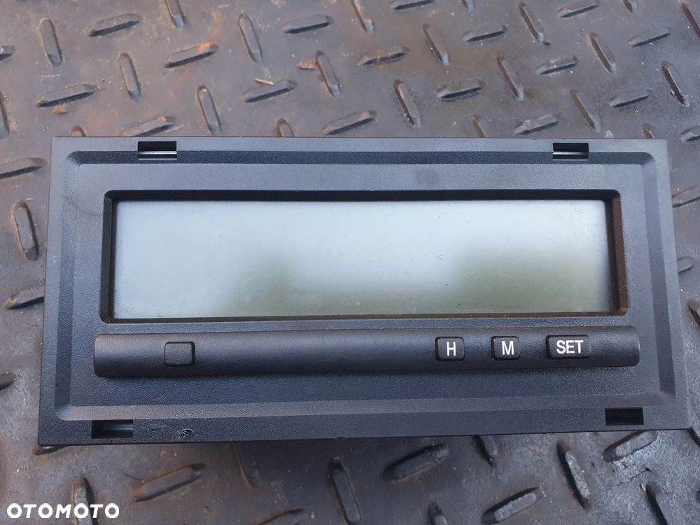 WYŚWIETLACZ EKRAN MITSUBISHI CARISMA MR975046 - 2