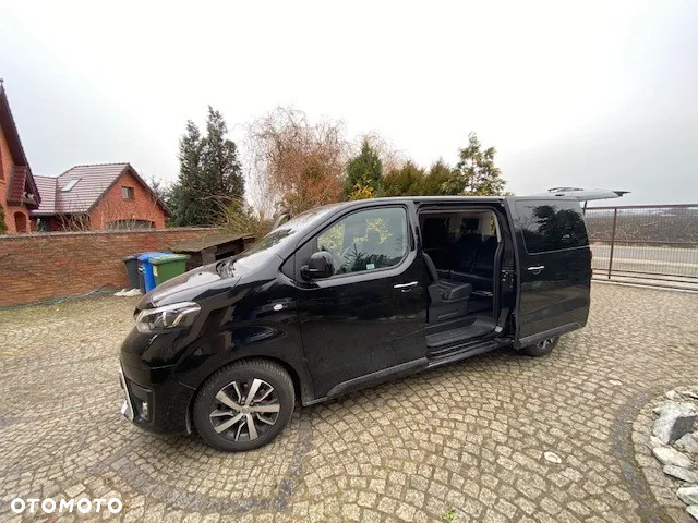 Toyota ProAce Kombi 2.0 D-4D Long 2,8t - 5