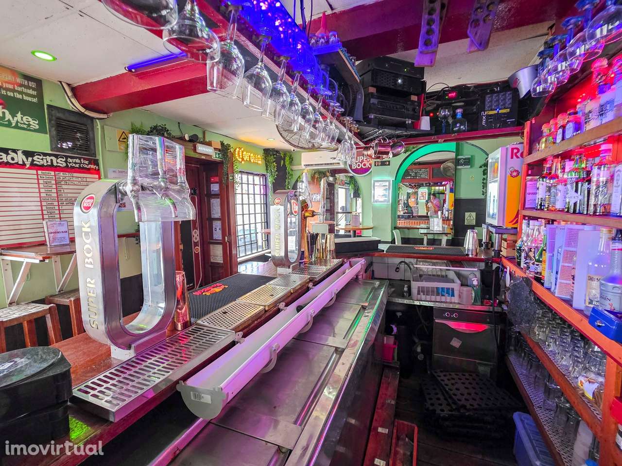 BAR EQUIPADO + APARTAMENTO T2, NO CENTRO HISTÓRICO DE LAGOS - Grande imagem: 4/15