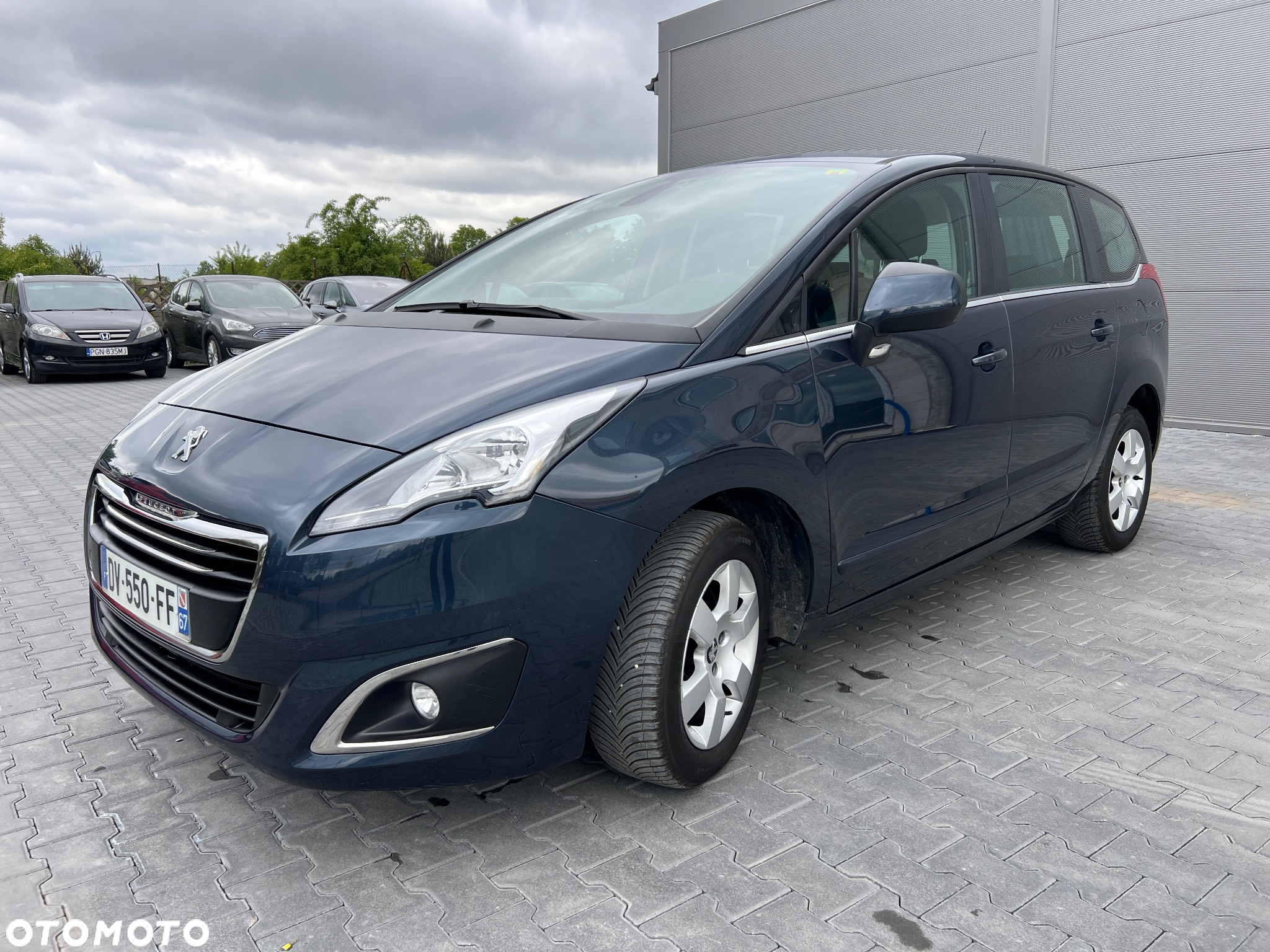 Peugeot 5008 1.2 PureTech Active S&S - 5