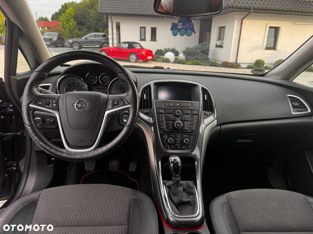 Opel Astra 1.4 Turbo Edition - 12