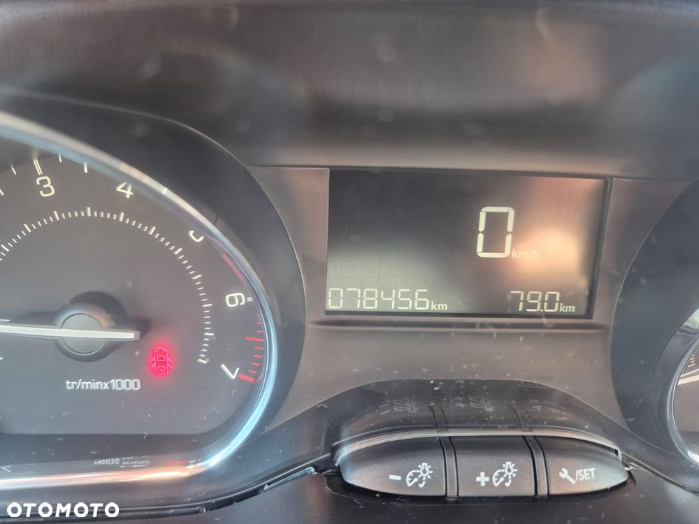 Peugeot 308 BlueHDi 180 EAT6 GT - 13