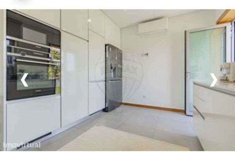 Moradia T3 com muito espaço exterior - Grande imagem: 4/11