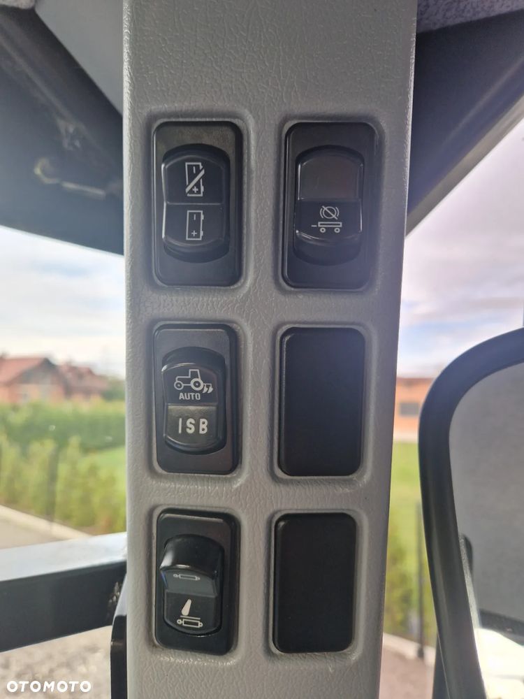 New Holland T7.270 AUTOCOMMAND - 16