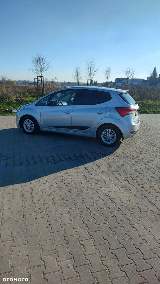 Hyundai ix20 1.4 CRDi Classic + - 4