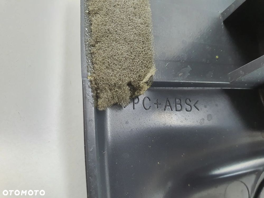 OBUDOWA OSLONA RAMKA LICZNIKA EU  IVECO EUROCARGO - 4