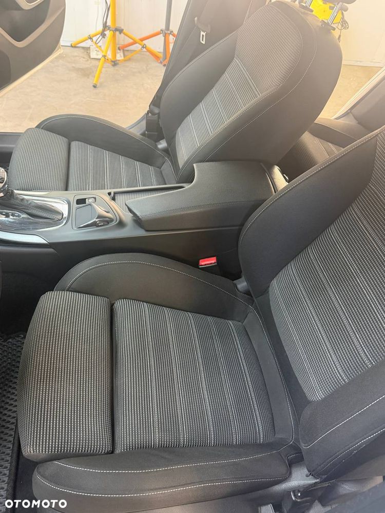 Opel Insignia 2.0 CDTI Active - 24