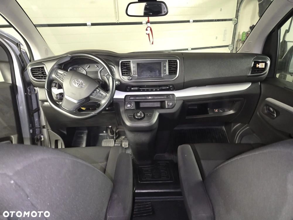 Toyota ProAce Kombi 2.0 D-4D Long 2,8t - 21