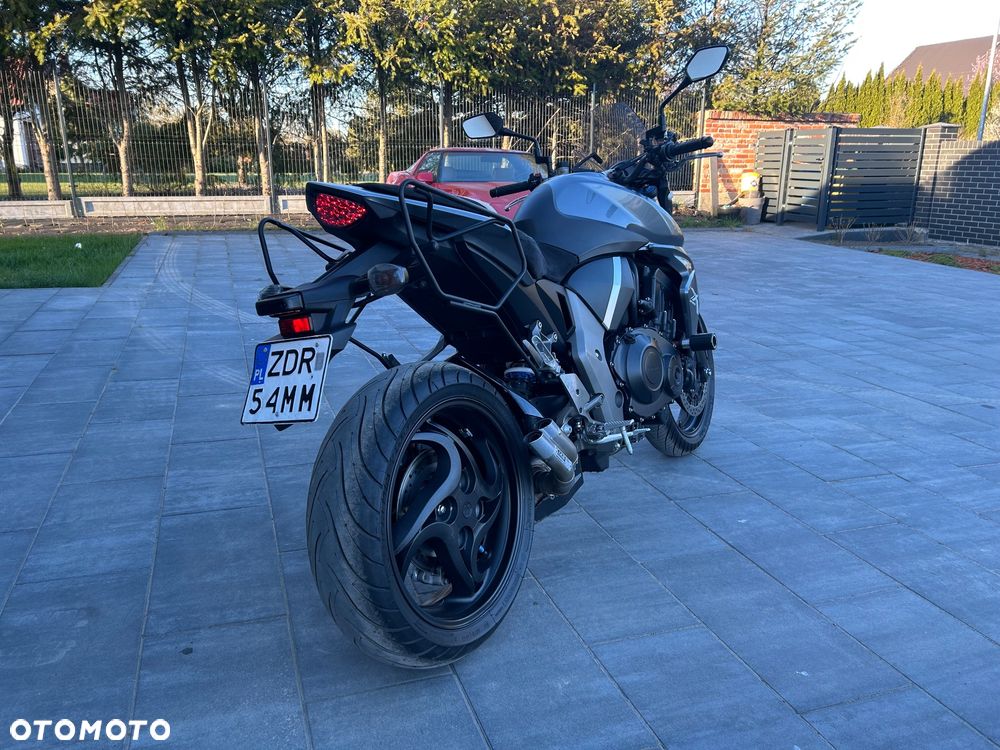 Honda CB - 22