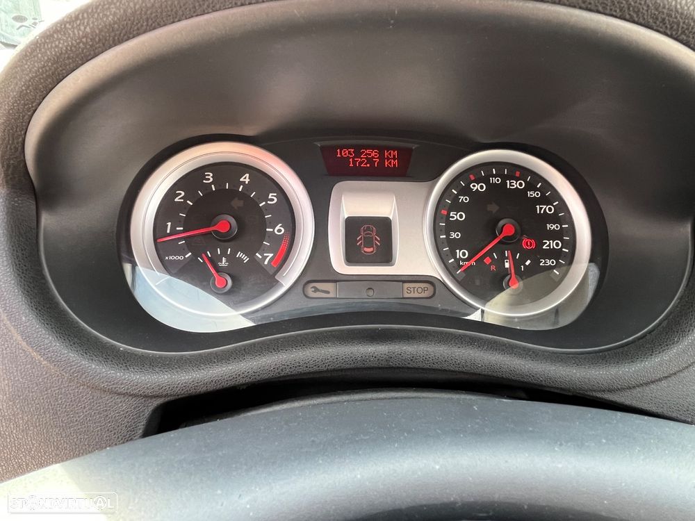 Renault Clio 1.2 16V Dynamique - 13