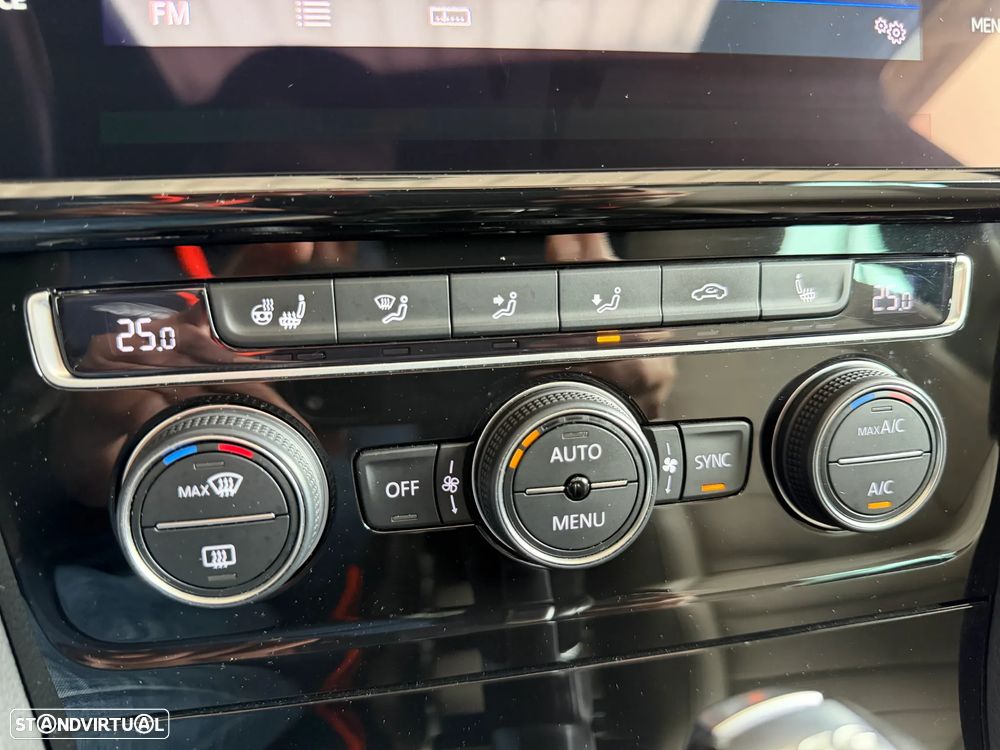 VW Golf 1.5 TSI ACT OPF DSG Highline - 28