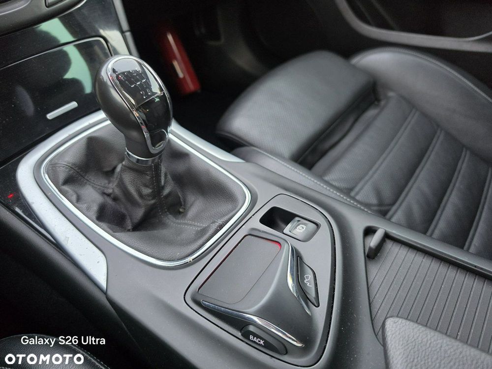 Opel Insignia - 39