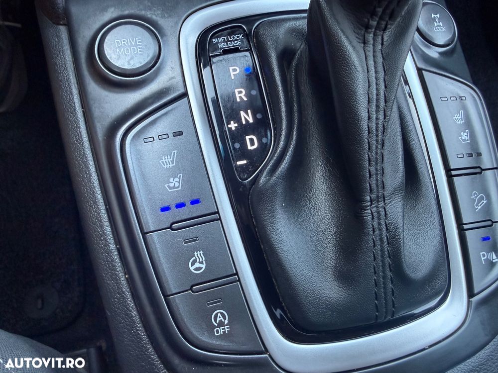 Hyundai KONA 1.6 T-GDI 4WD Aut. Premium + - 23