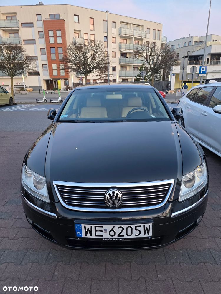 Volkswagen Phaeton - 3