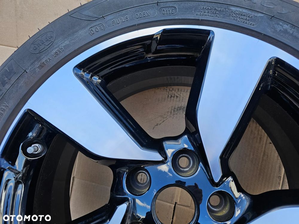 (Z25) Nissan OE Qashqai X-Trail / N64801 5. / 7Jx18 ET40 5x114.3 - 2