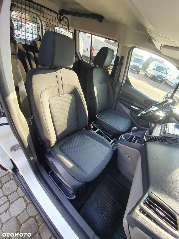 Ford Connect - 25