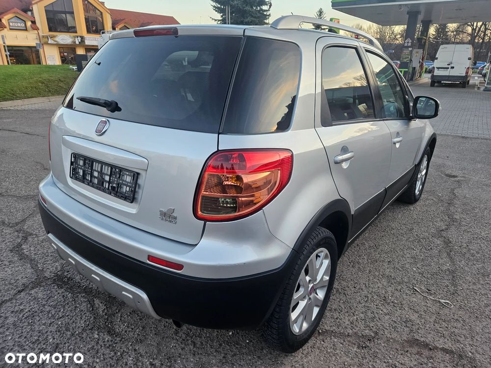 Fiat Sedici 2.0 Multijet DPF 4x4 Lounge - 5