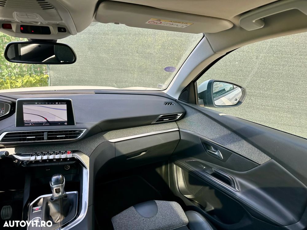 Peugeot 3008 - 10