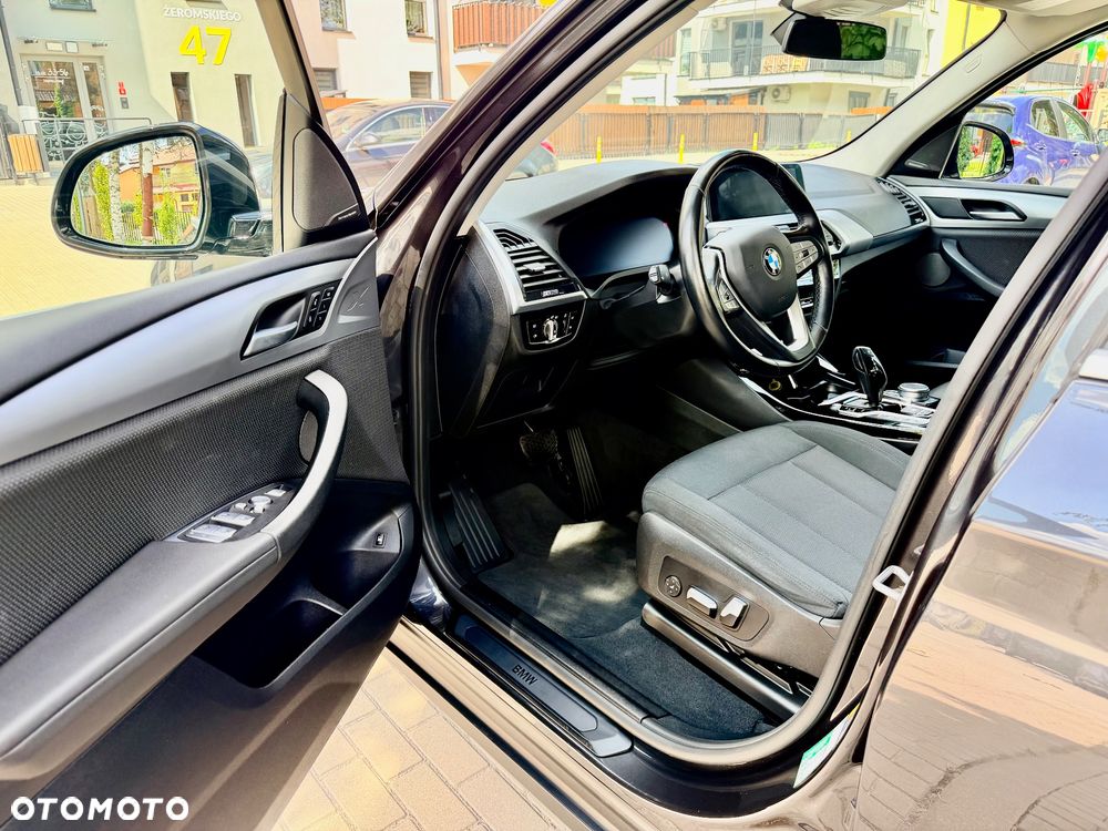 BMW X3 xDrive30e M Sport Edition - 16