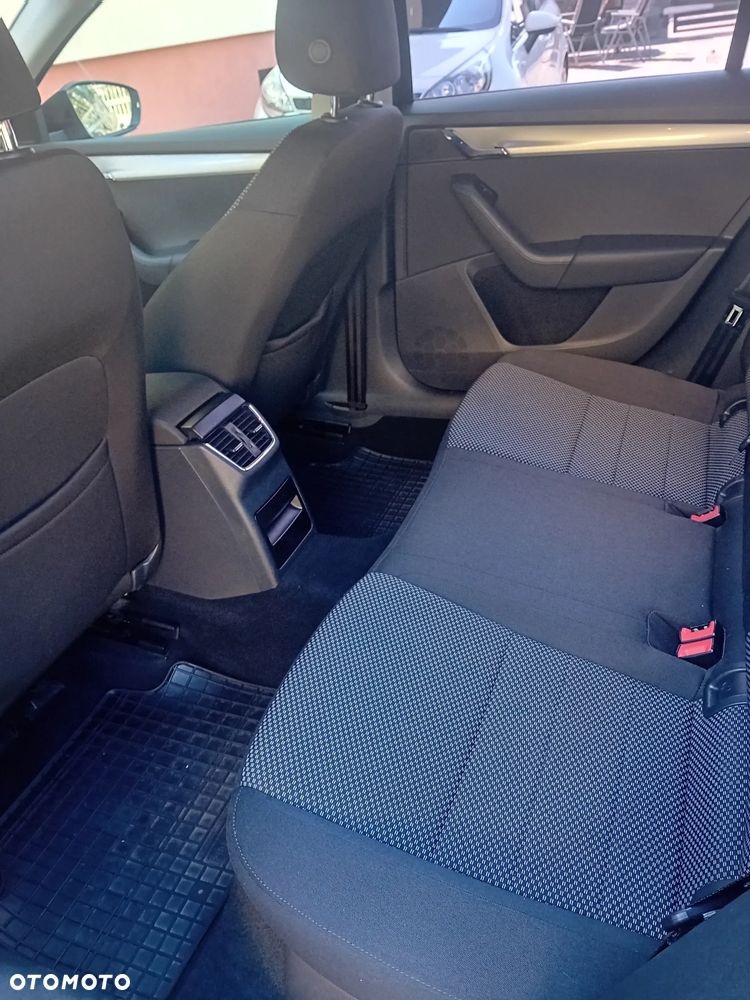 Skoda Octavia 2.0 TDI Ambition - 8