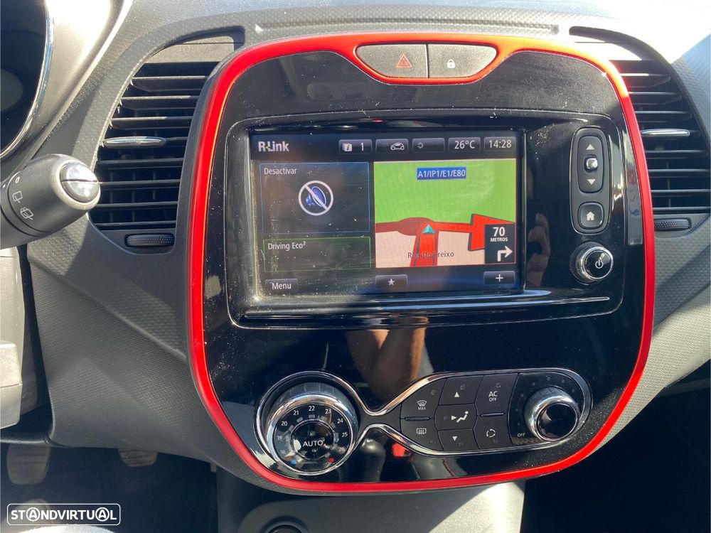 Renault Captur 1.5 dCi Helly Hansen - 19