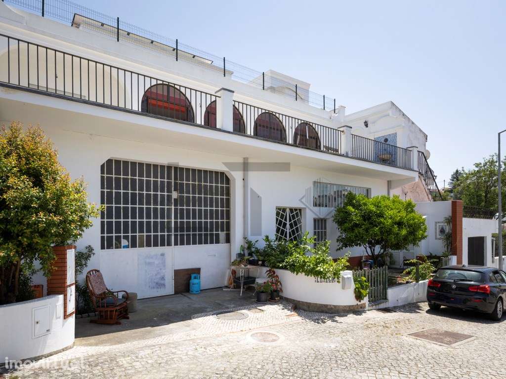 Incrível Moradia T7 com Vista 360º, Jardim Privado e Terraço, para ... - Grande imagem: 2/41