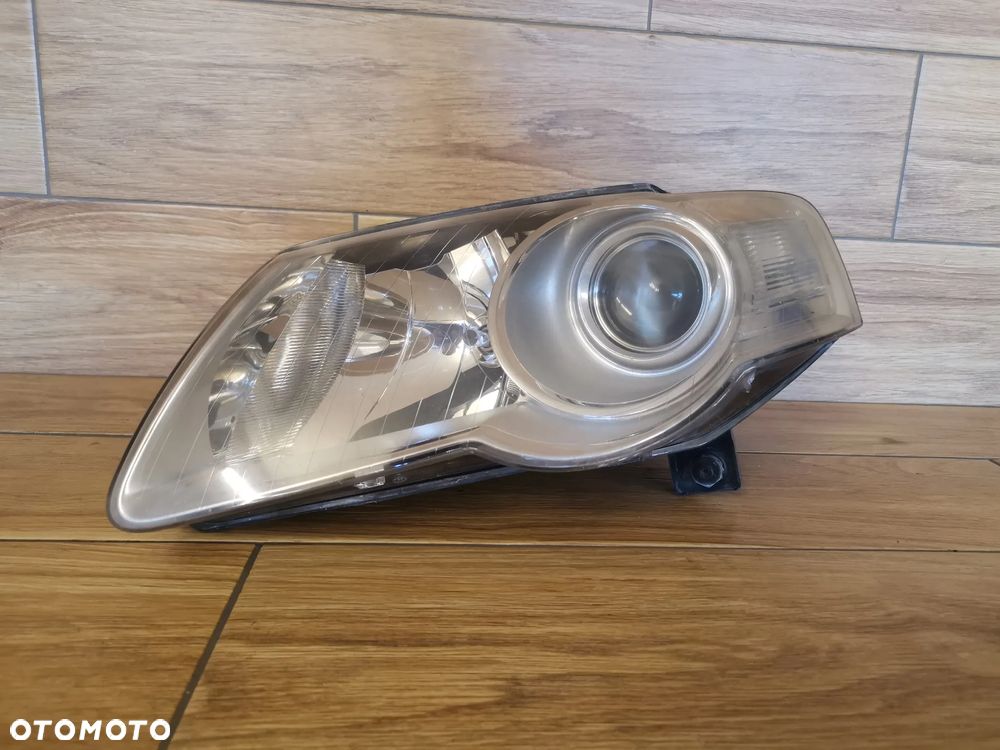 Lampa Lewy Przód Volkswagen Passat B6 05-10 3C0941005J - 1